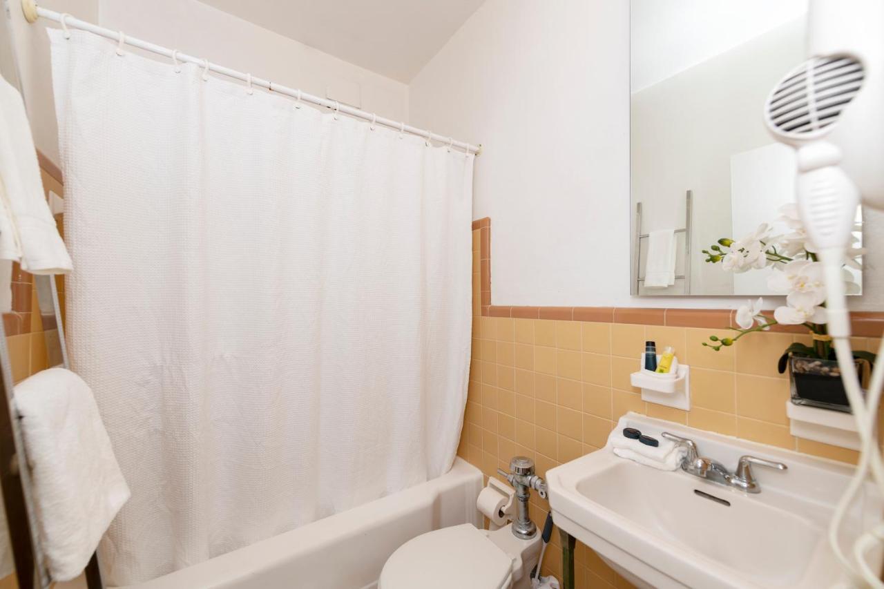 Miami Beach Suites & Bar Dış mekan fotoğraf