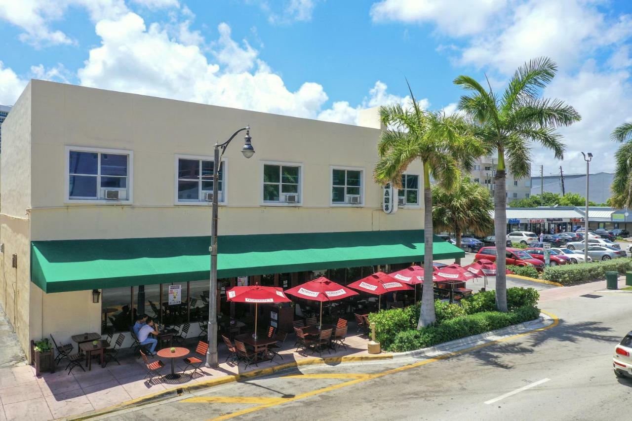 Miami Beach Suites & Bar Dış mekan fotoğraf